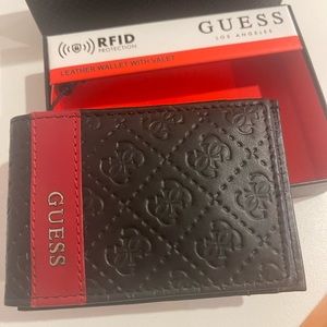GUESS Men’s Leather Slim Bifold Wallet